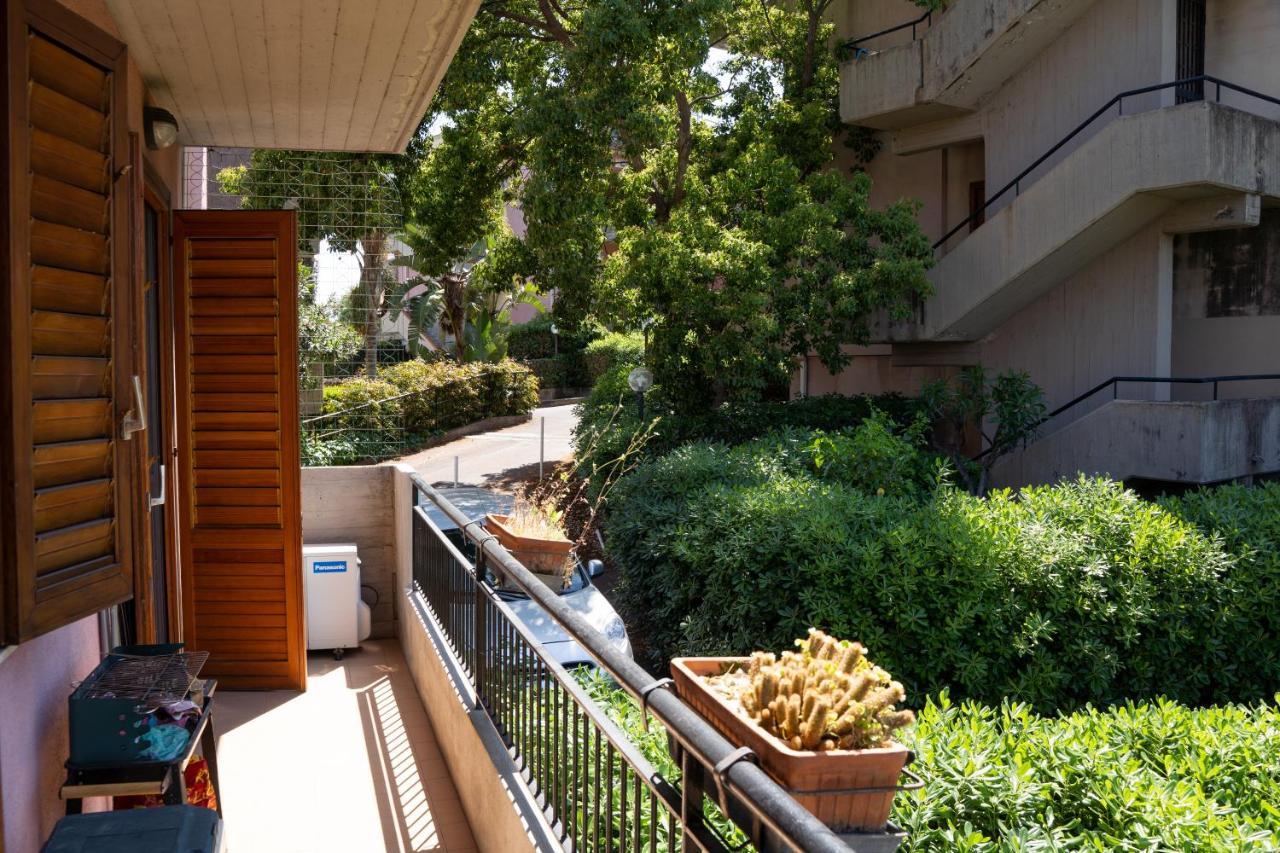 Elegant Apartment In Residence With Pool Acireale Zewnętrze zdjęcie